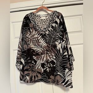 Belle by Kim Gravel Animal Print/Palm Top, size 1X